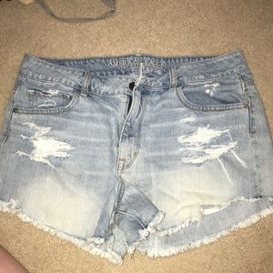 American Eagle light wash distressed jean shorts
